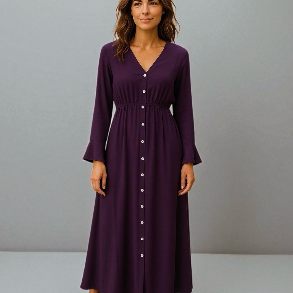 Gorgeous purple button front flare sleeve,dress from Paolino. Sz small. NWOTS.